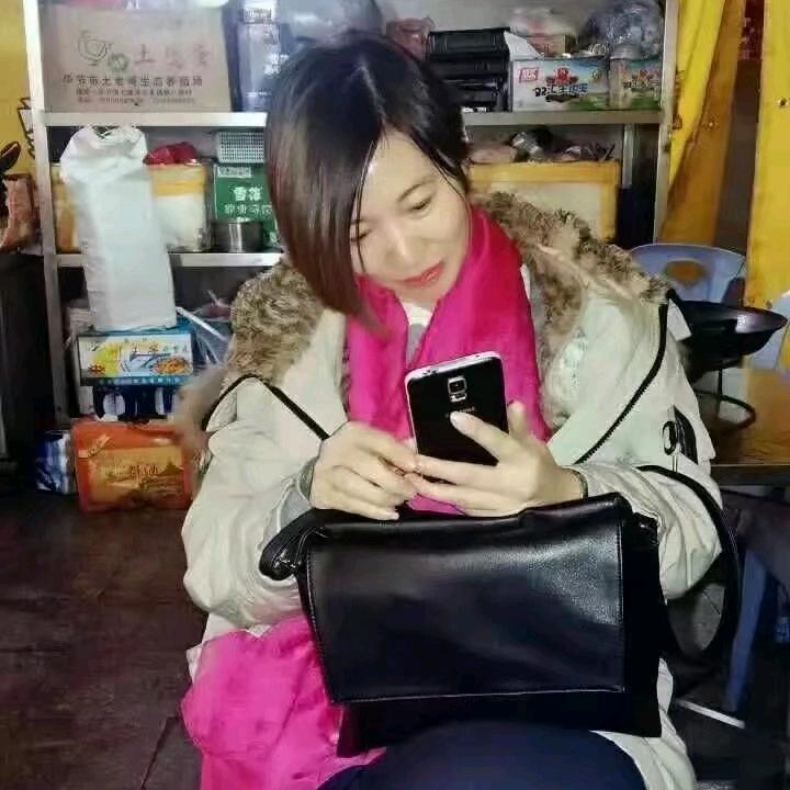 单身妈妈吴