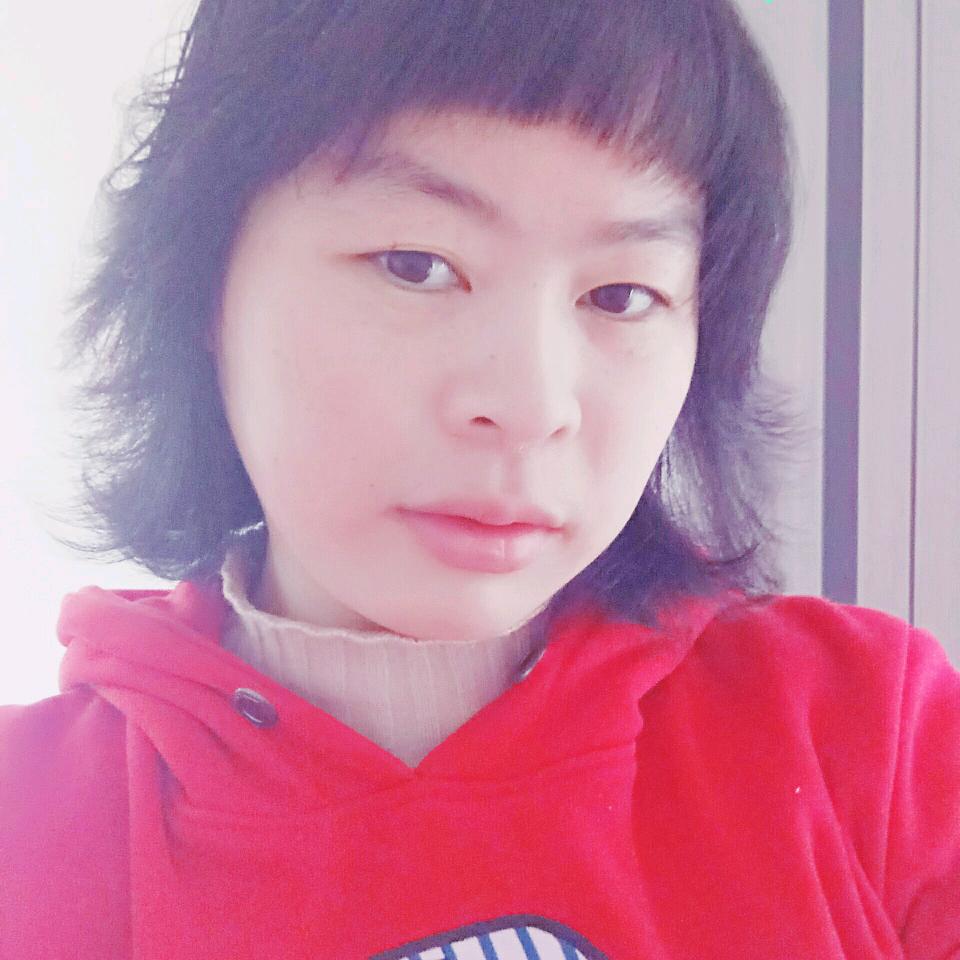 蔚蓝天空
