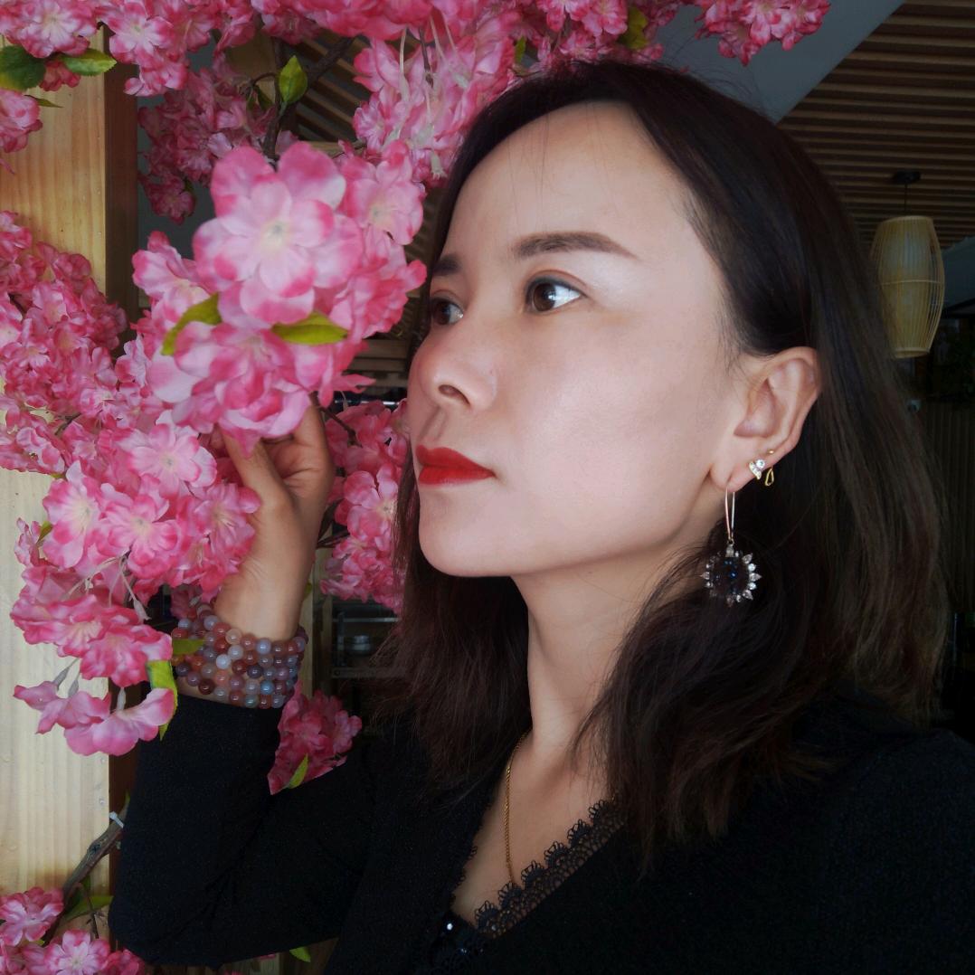 馋客牛肉海鲜大咖佳姐