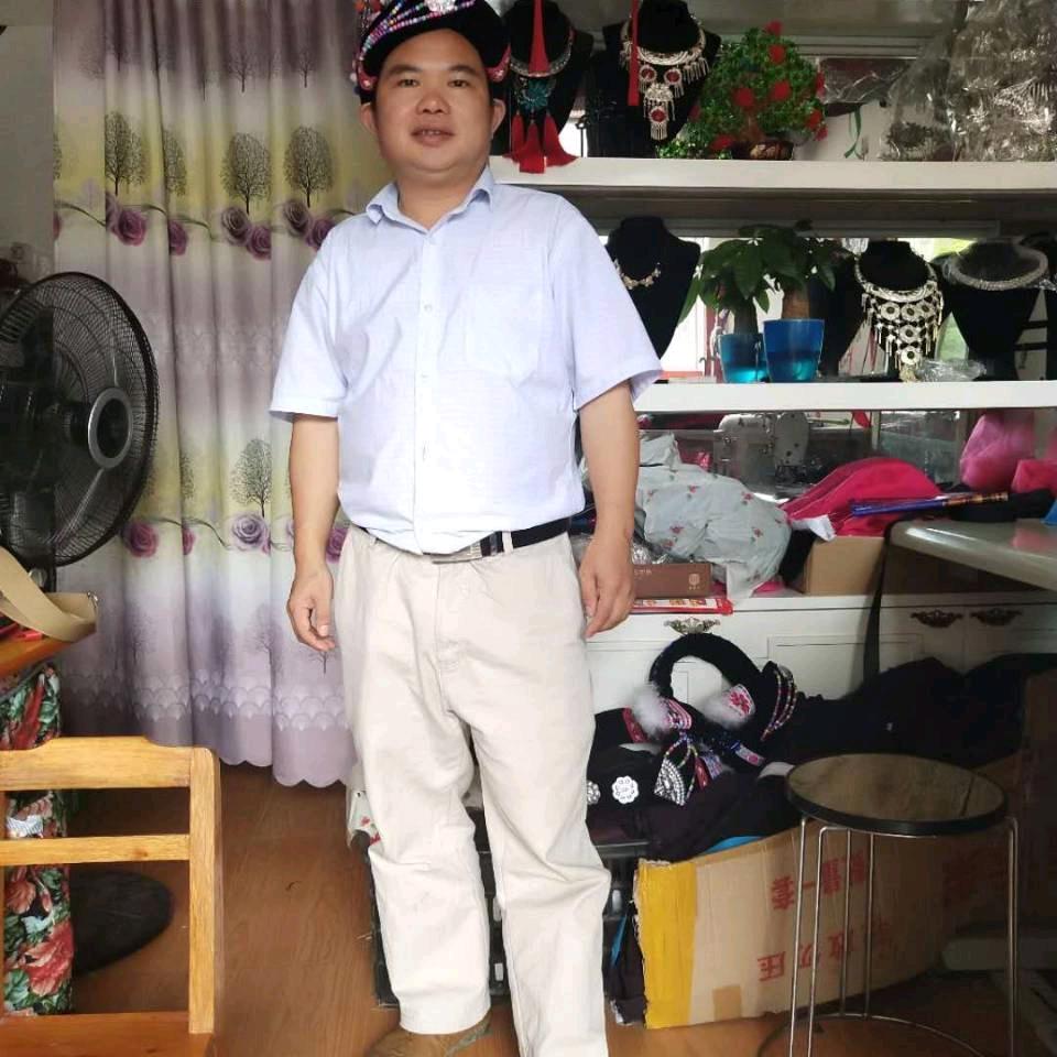 三江装修公司莫仁富(庭恺)