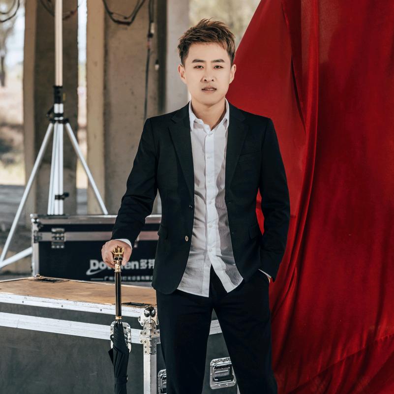 大连普兰店 青绮沙龙创始人小东