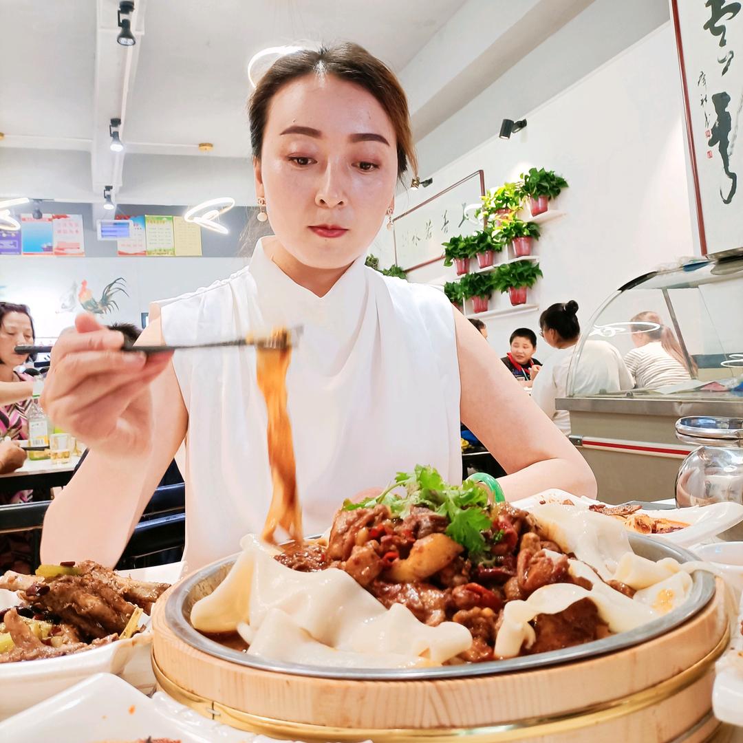 彬县老狼大盘鸡