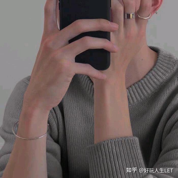 西装爆徒,