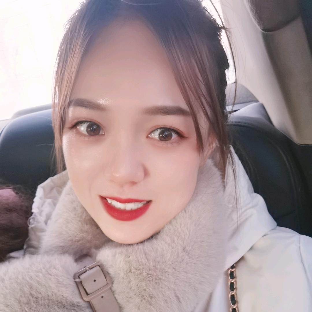 爱笑的马老师😘