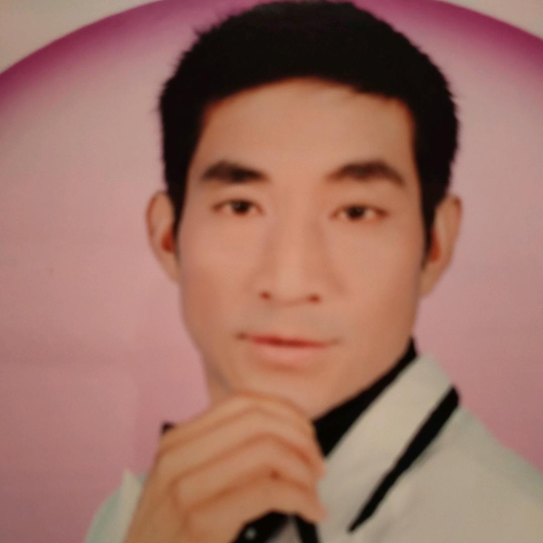 和黑哥做朋友会让你更多的开心！