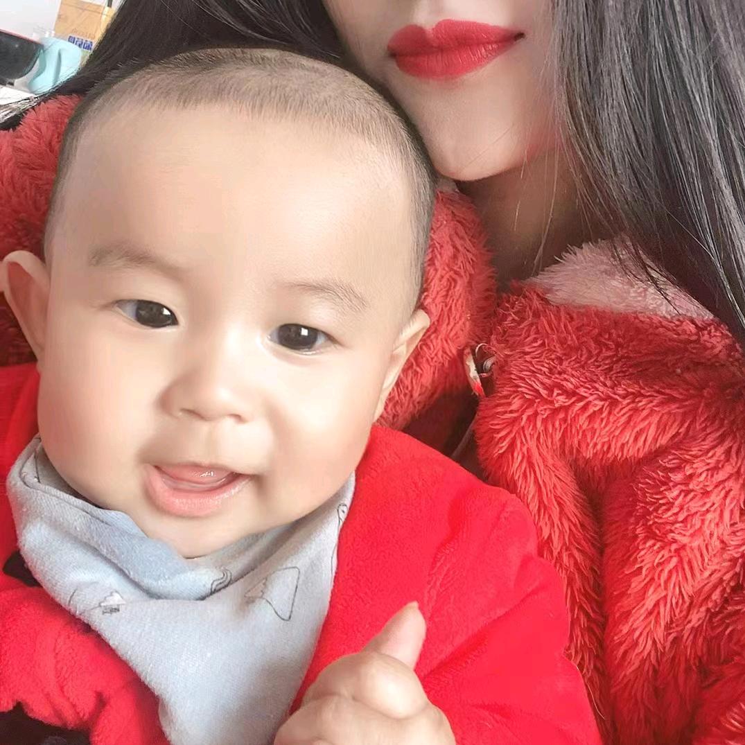 我家有个小宝贝