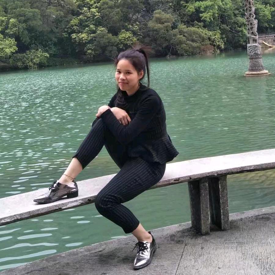 山瑚娃娃童装童鞋