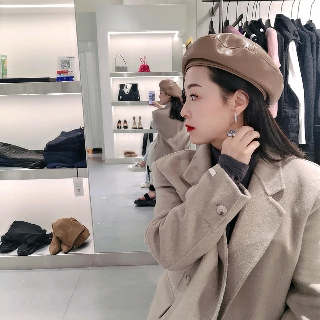 南明区小琪服装店