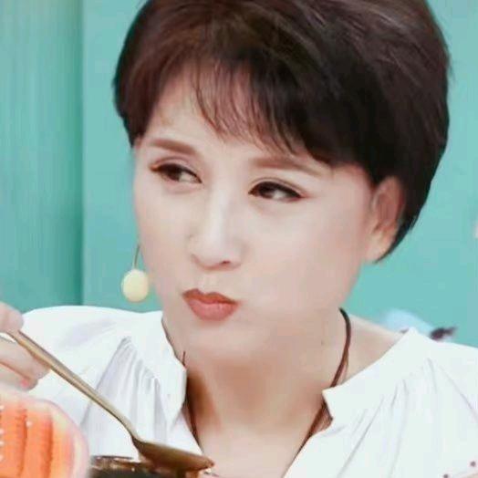 红叶头像