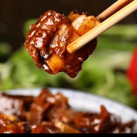 美厨娘铁锅炖鱼