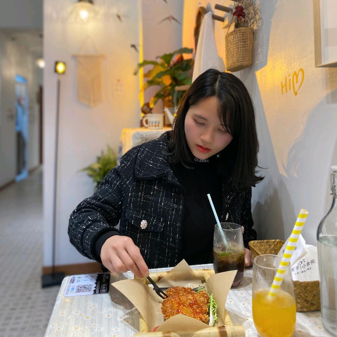 莉莉来了