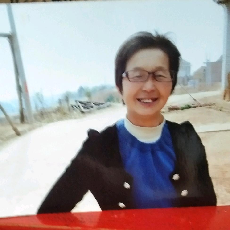 笑容满面