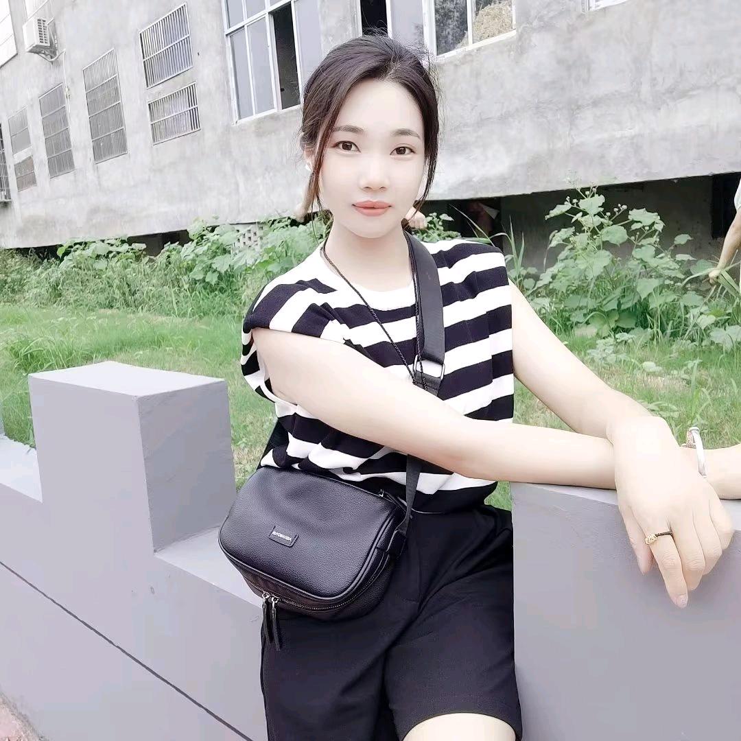 李卫卫