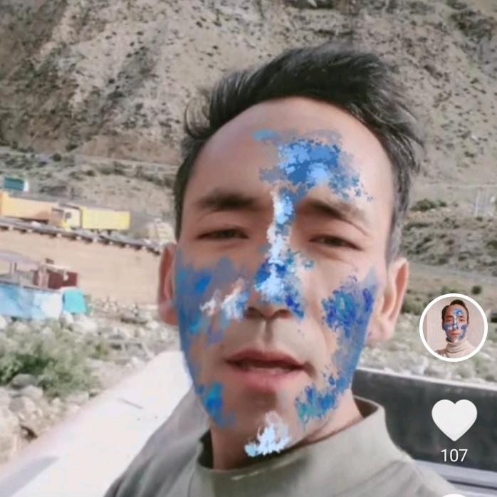 自我介绍。。一个农村