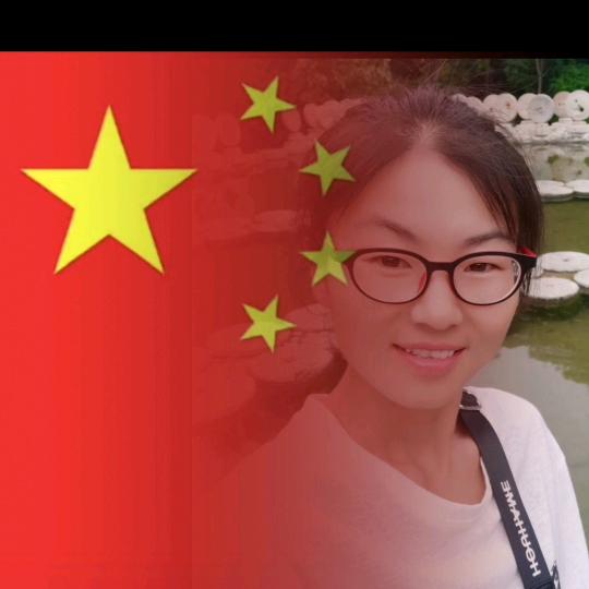 时尚舞蹈队小雪