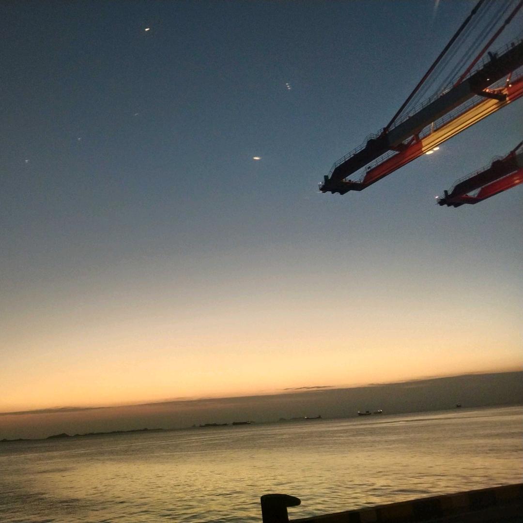 豁达的黑猫警长