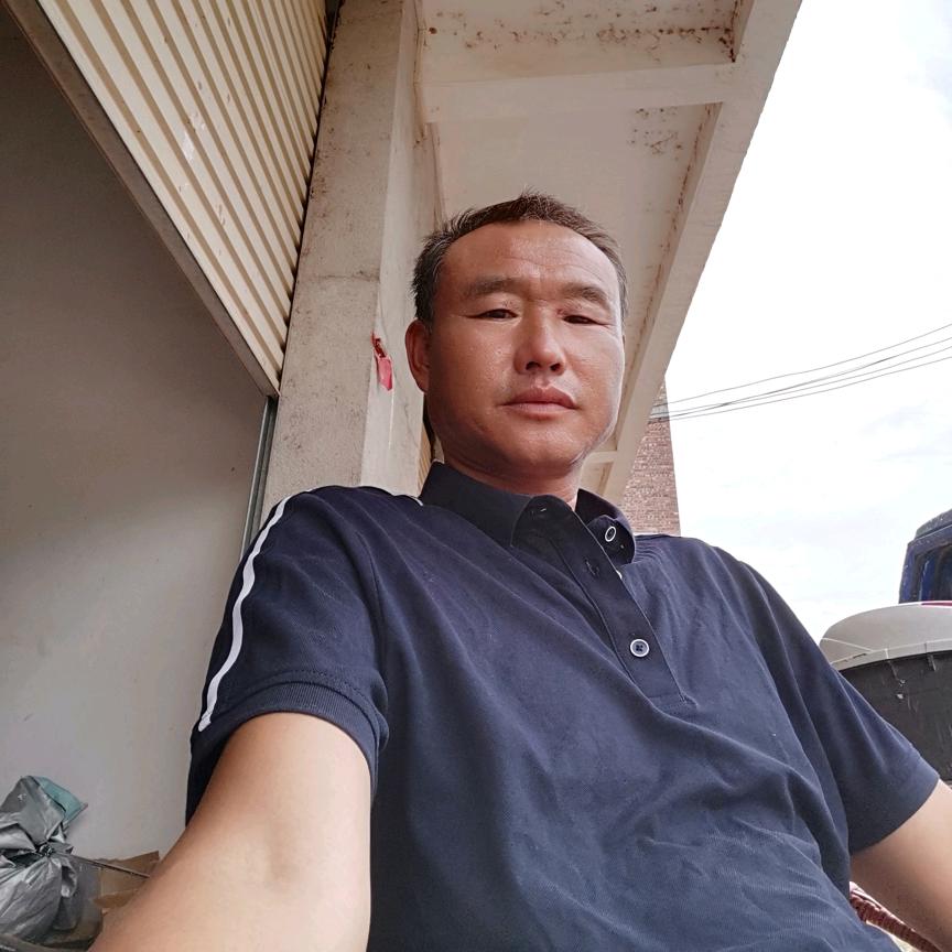 只有努力才不平凡