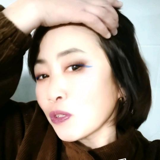 流泪的飞蛾