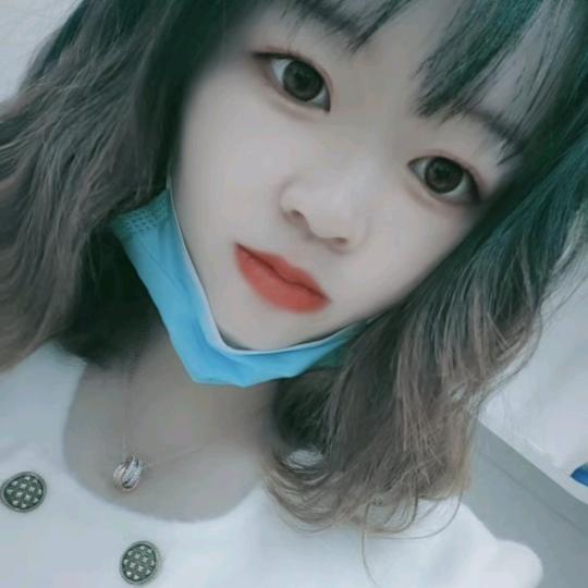 牛菲菲