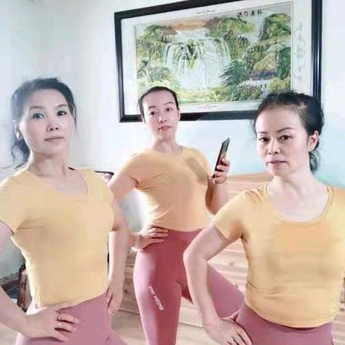 爱折腾的小妞，健身，跳舞