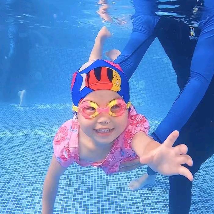 阿克苏市卓园水育游泳馆