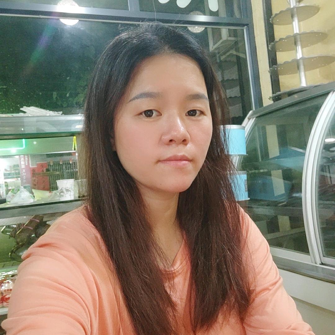 是琳琳吖