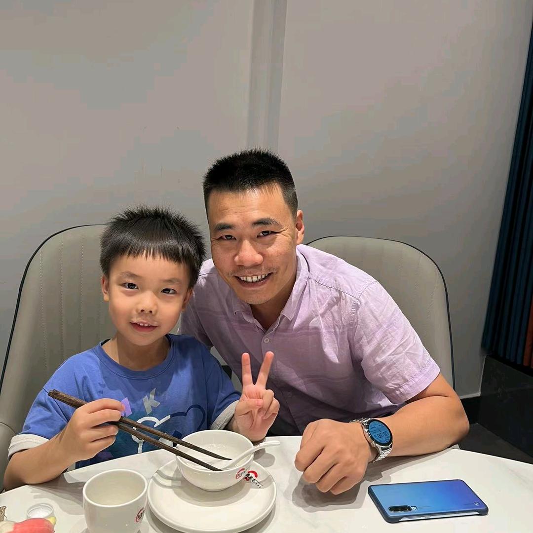 萍乡经济技术开发区瑞尚居衣柜店