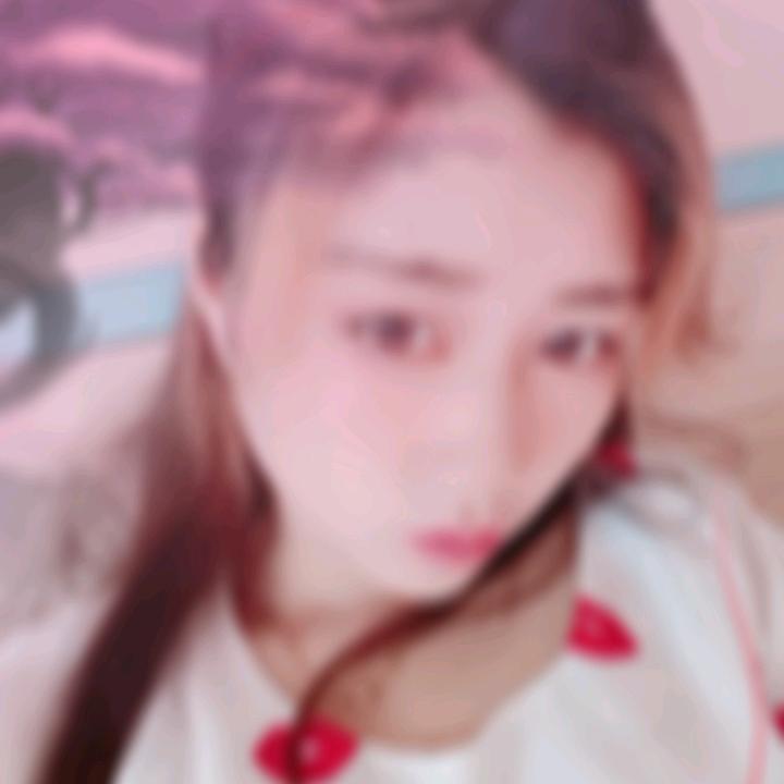 💋ꦿ冷暖自知꧔🍀☘