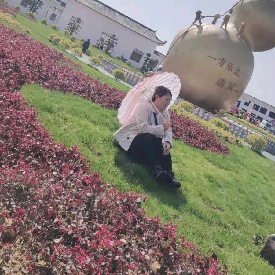 春暖花开 ，面朝大海