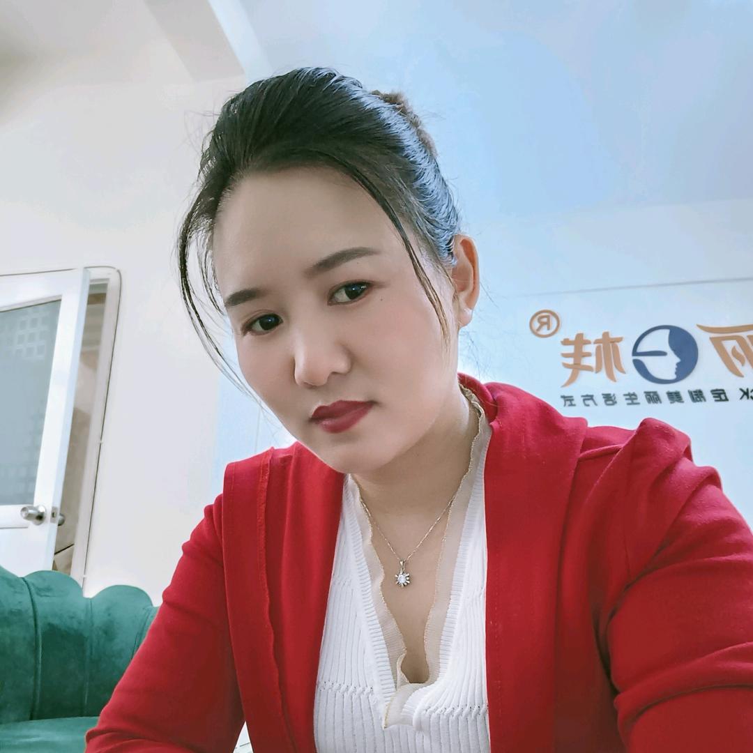 白族小姐姐