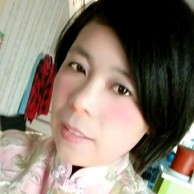英子