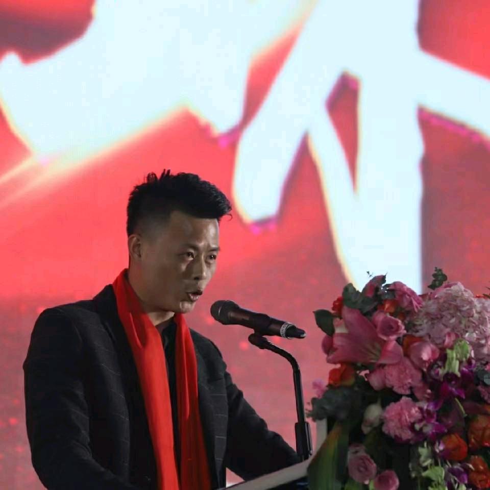 AI智能床垫小曾总
