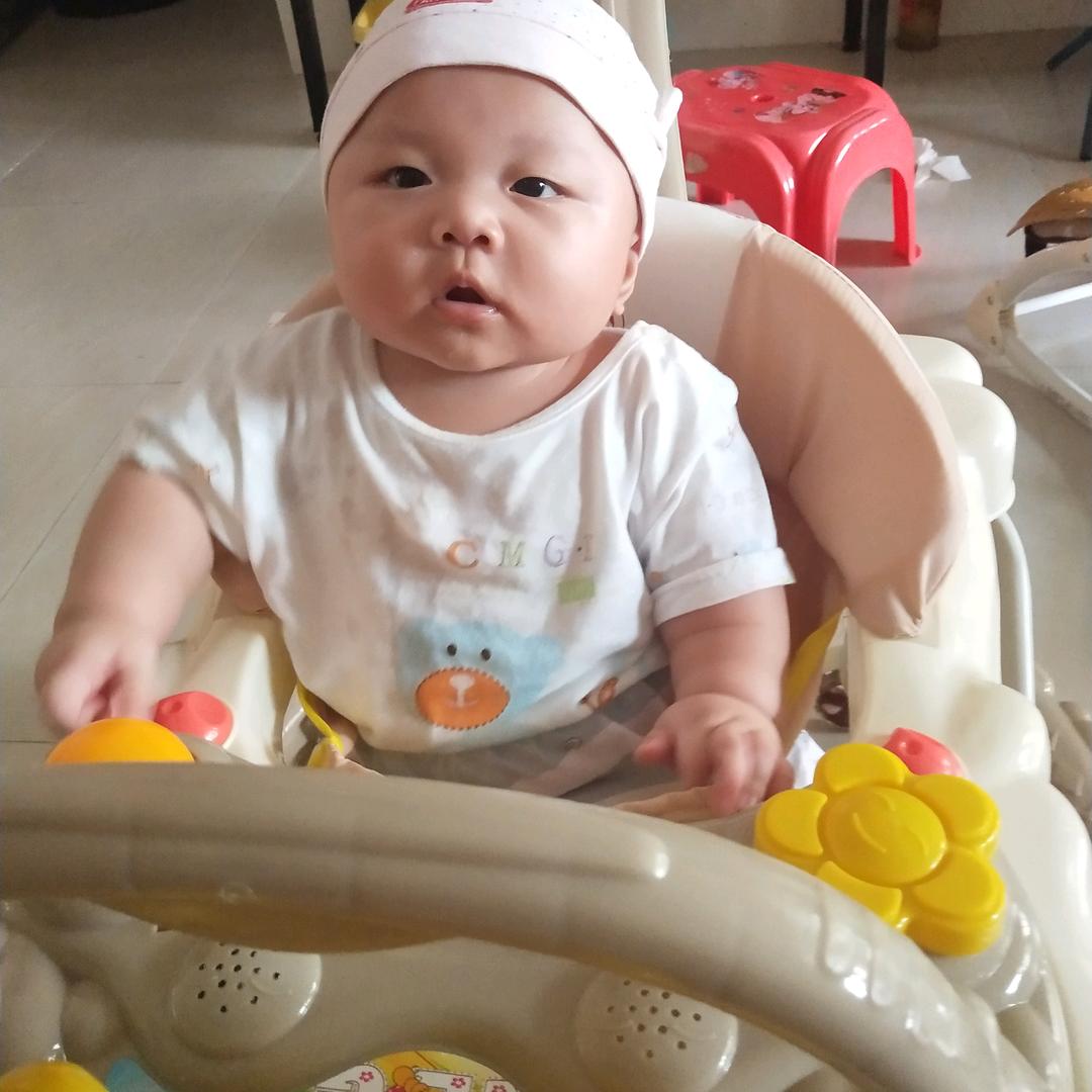 梁思聪妈妈
