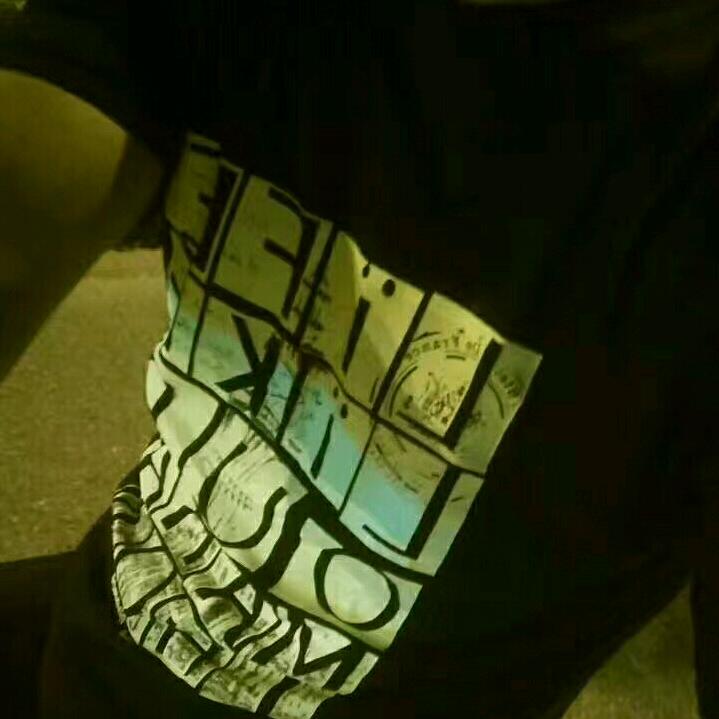 暂住在地球村的神秘人……