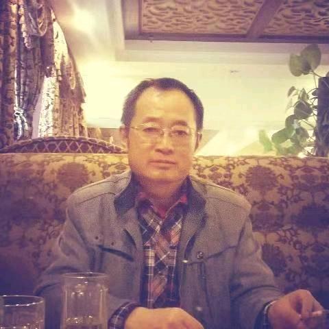 事如松柏