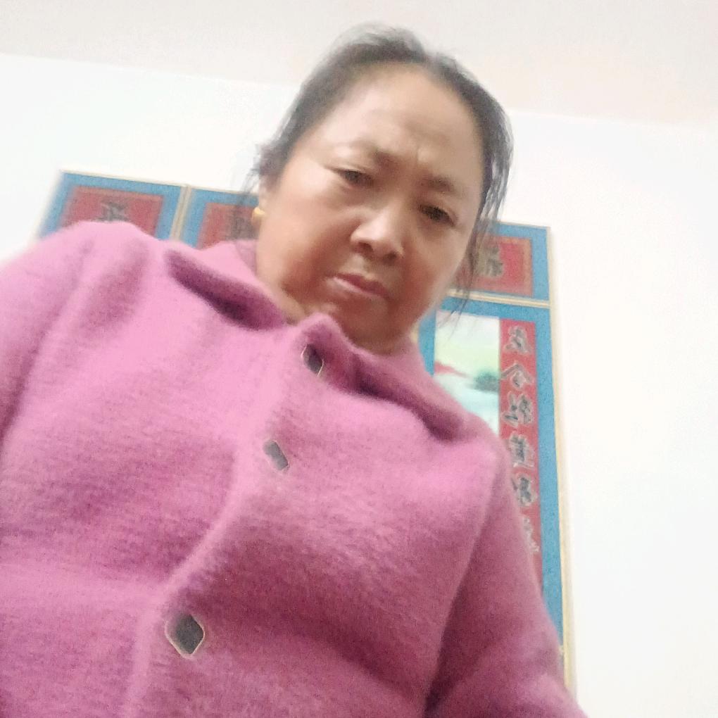 莫新华