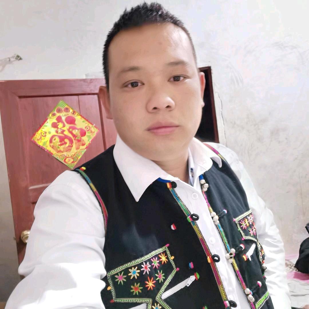 只对ˇ妳动情（单亲爸爸守护俩宝）