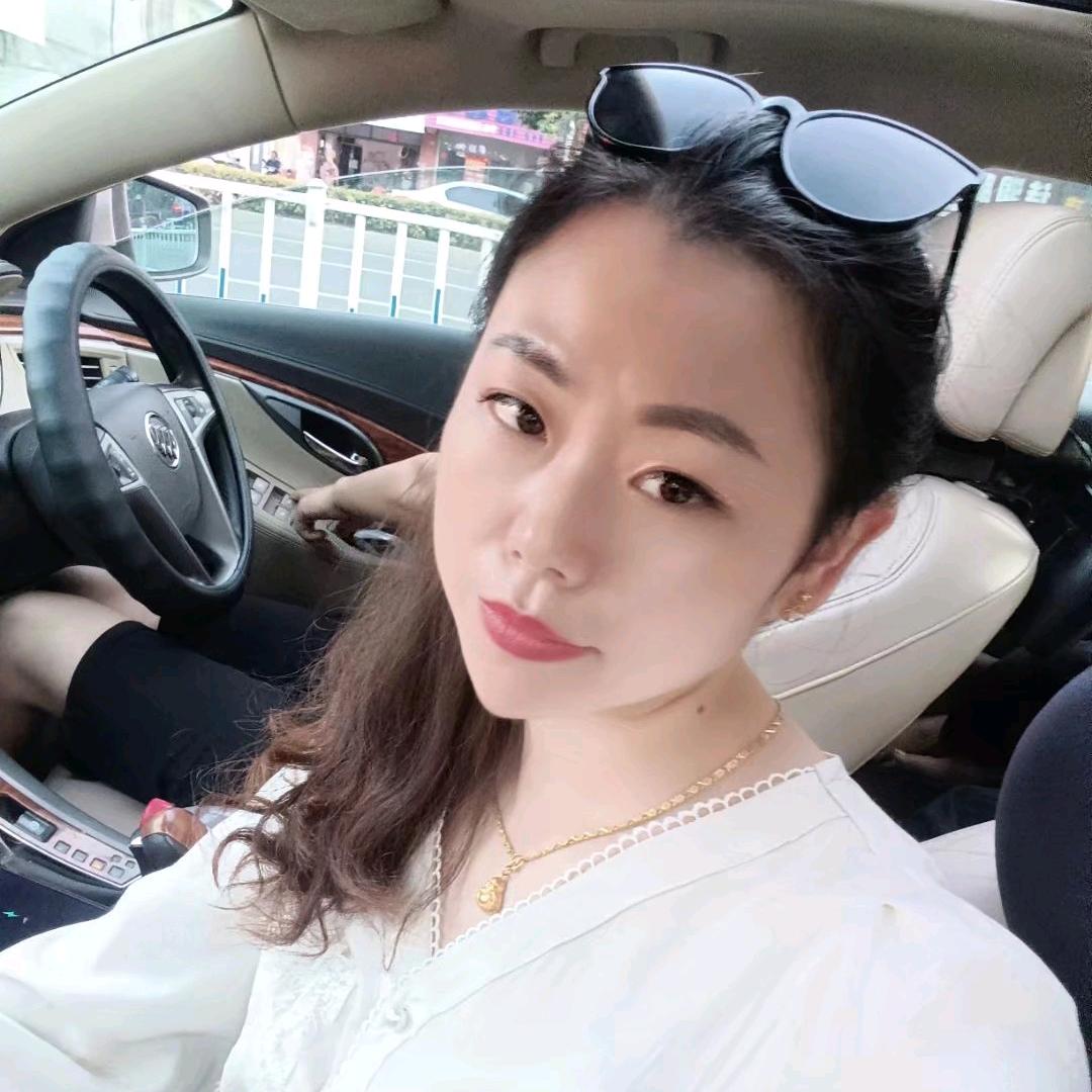 💅阜宁依依美女装