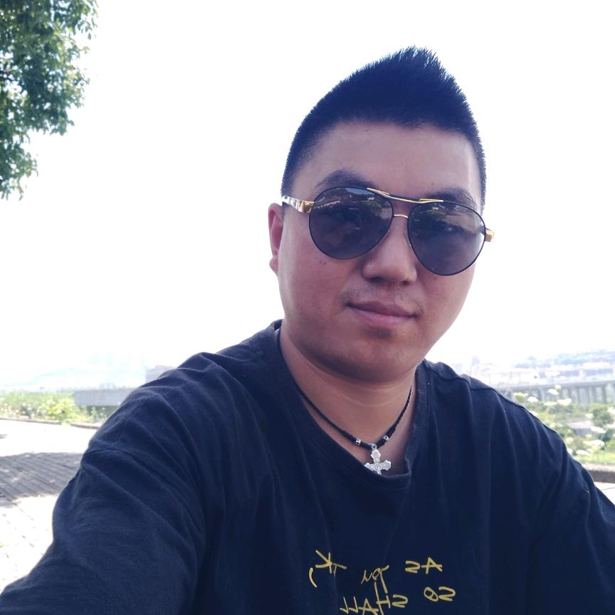 重庆货车秦晓黑