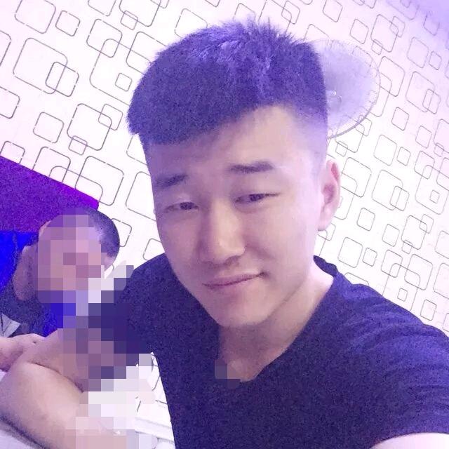 黑✔青先生