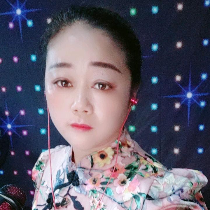 小四姐爱唱歌