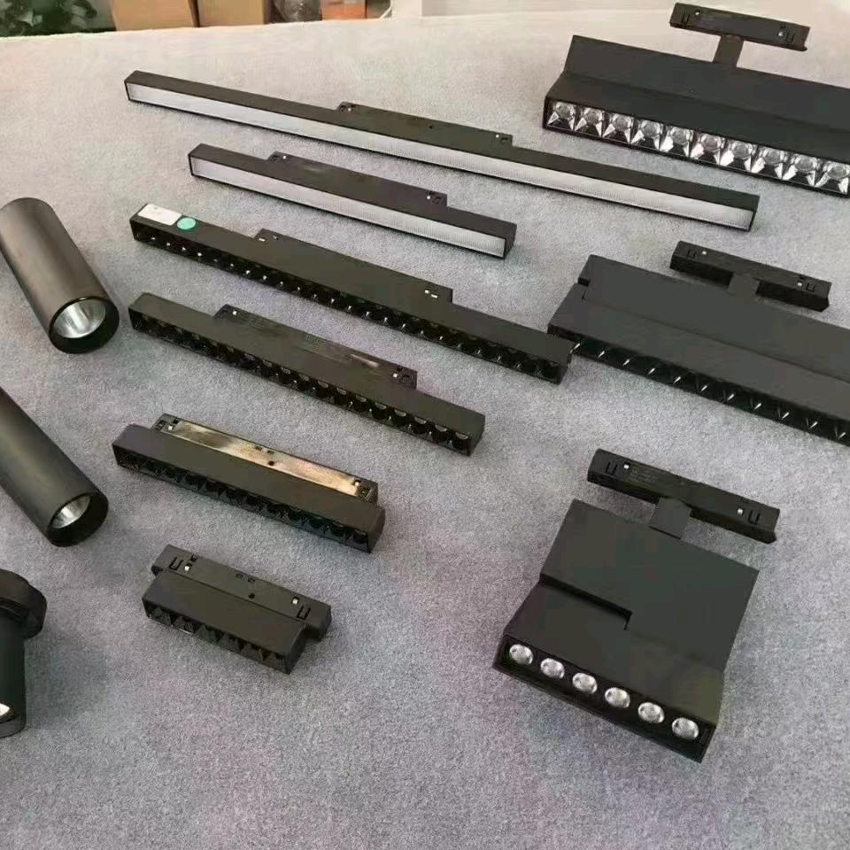 专业无主灯 磁吸灯 线条灯 肖经理
