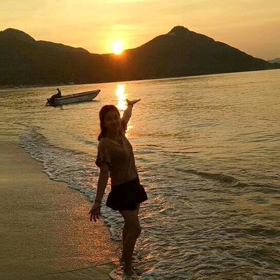 😊阳光下☀的微笑😊