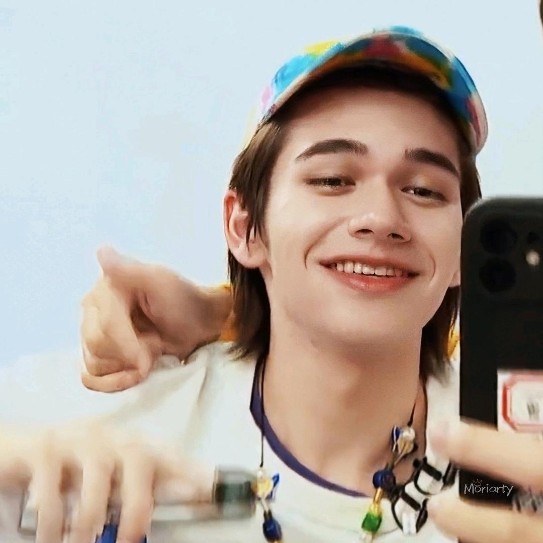 Caecaeland🏝(见过王嘉尔版)