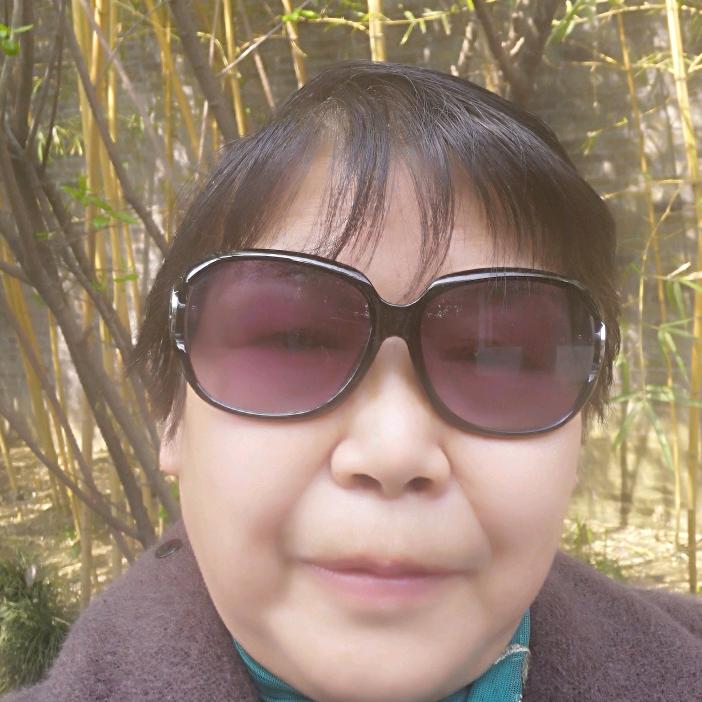 苍翠欲滴