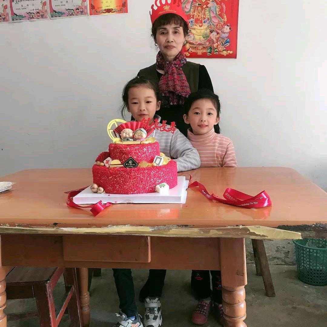家和万事兴🌹🌲🌹
