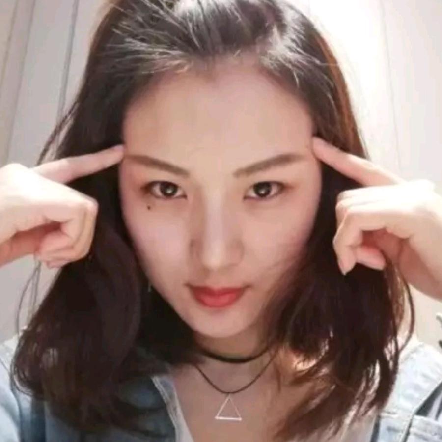 李菀谕