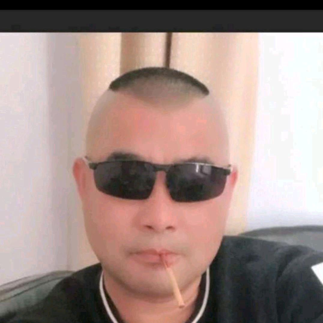 忽有故人心上过，，回首山河己是秋