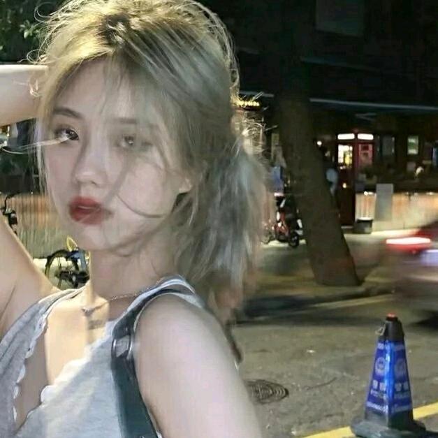 小杨.