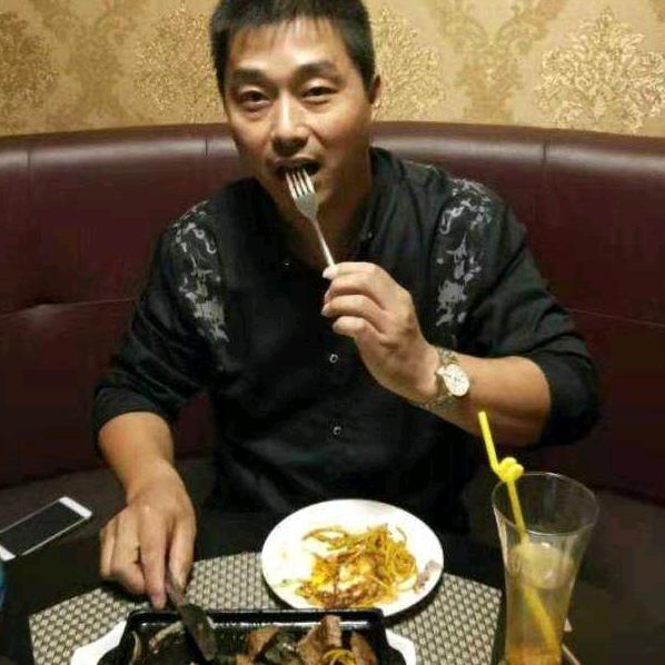 卡车建哥